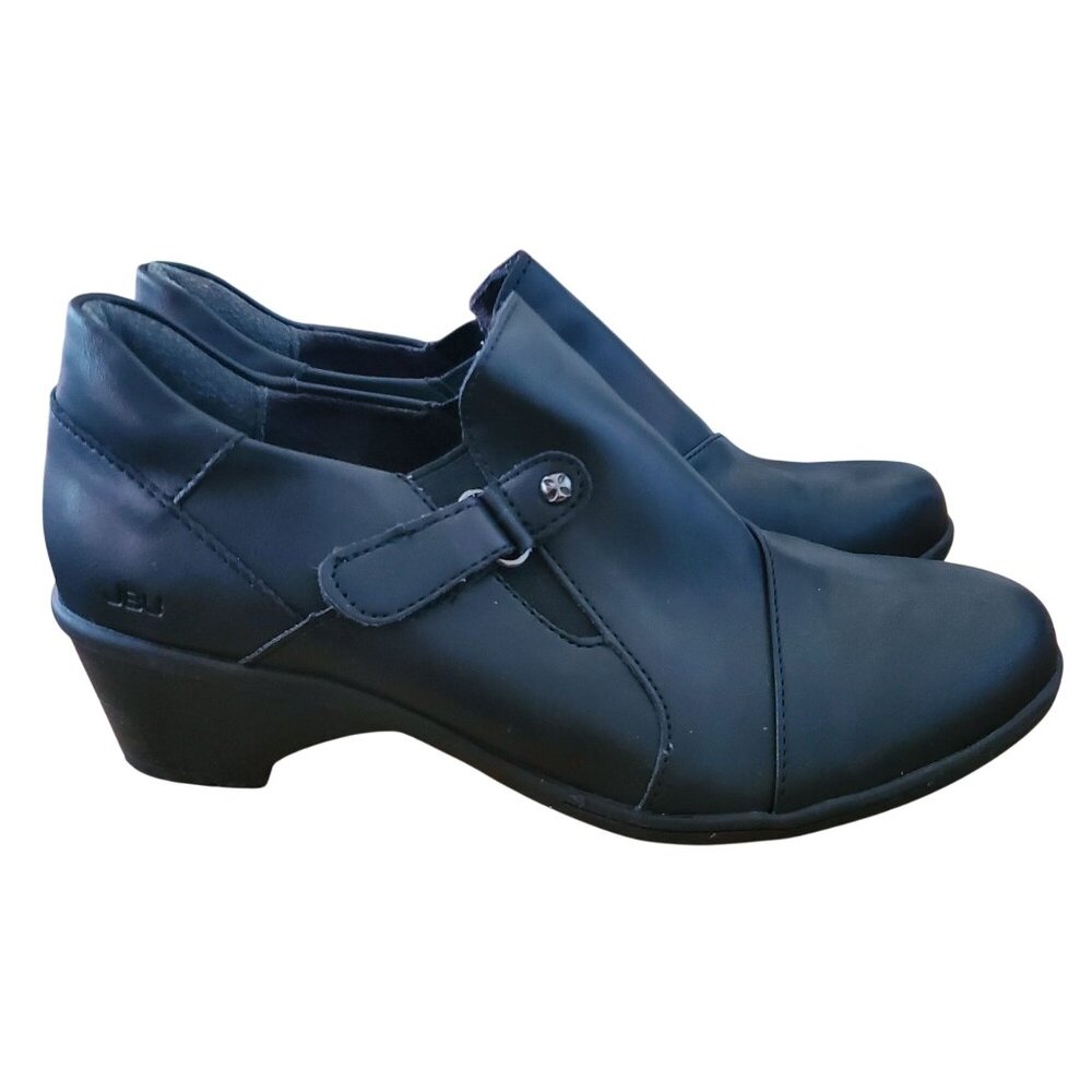 JBU Women 8.5 Kyley Grace Heeled Ankle Bootie Adjustable Shoe Black Faux leather